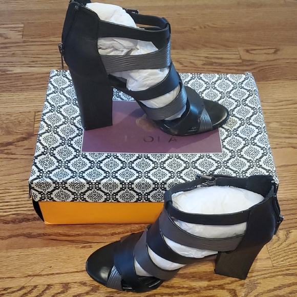 Black Strappy Heeled Sandals - Picture 1 of 5